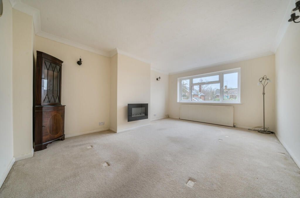 Property photo 3 of 14