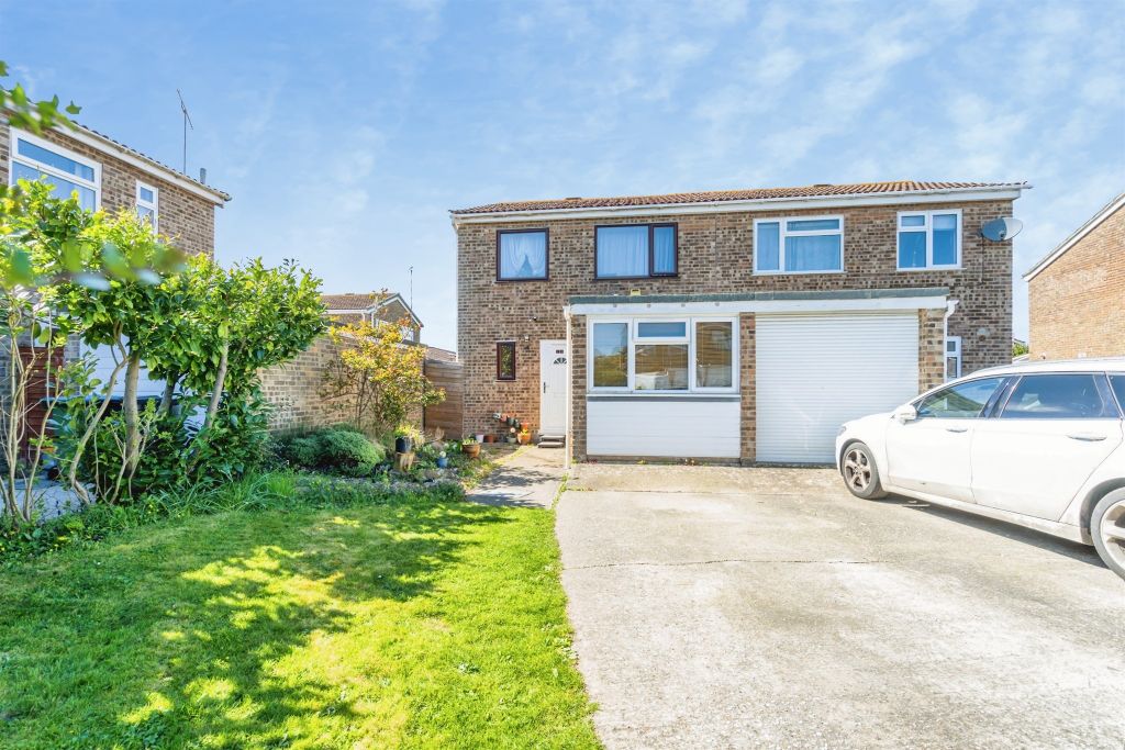 Property photo 1 of 12