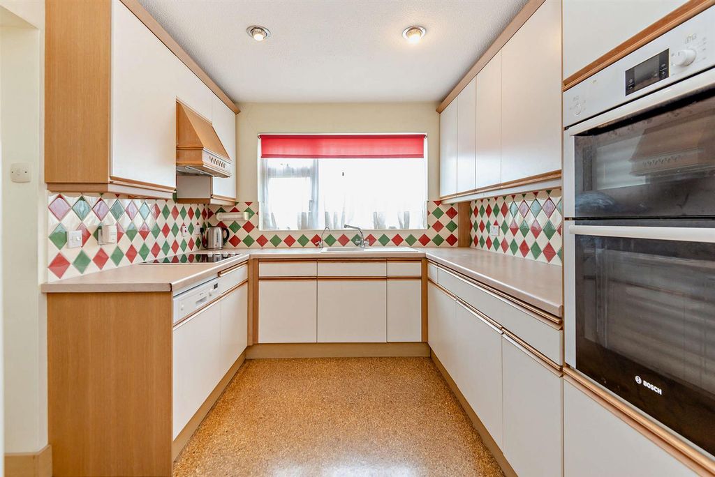 Property photo 2 of 26 Kitchen