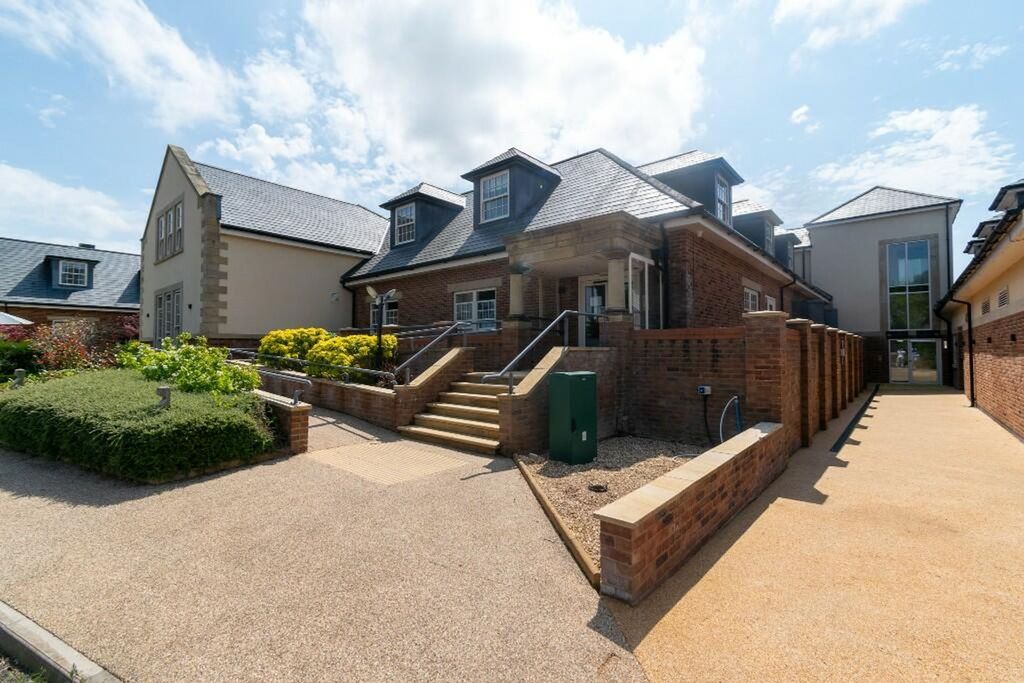 Property photo 1 of 19