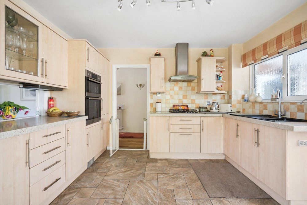 Property photo 3 of 15 Picture No. 11