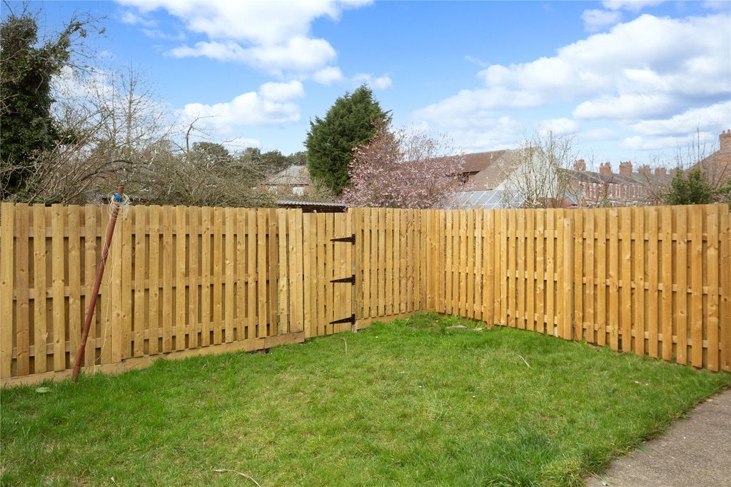 Property photo 2 of 7 Photos