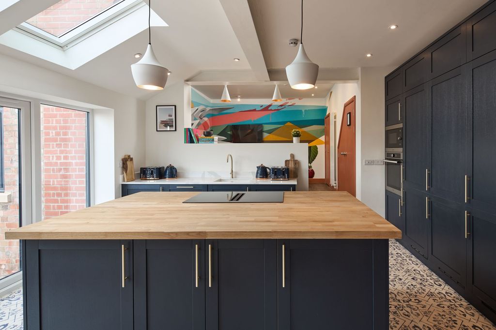 Property photo 1 of 11 Communal Kitchen Diner