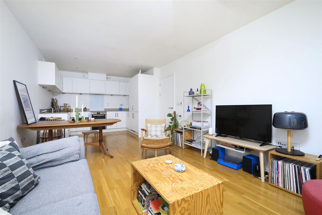 Property photo 1 of 11 P05 (20).Jpg