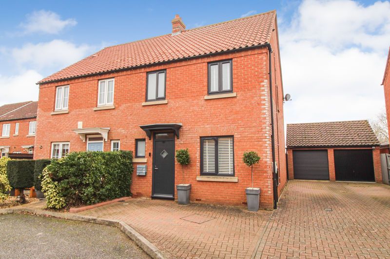 Property photo 1 of 17 Front