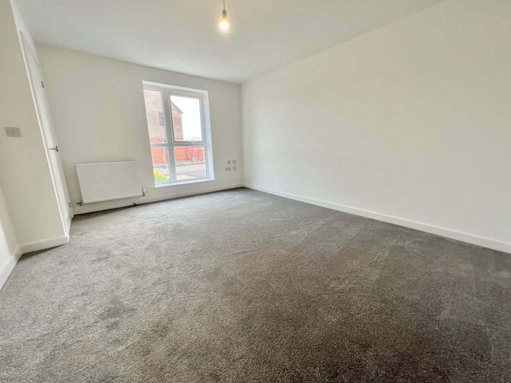 Property photo 1 of 10 Reception Room