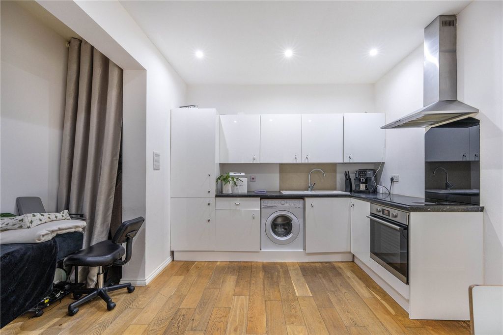 Property photo 2 of 10 Picture No. 07