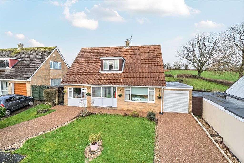 Property photo 1 of 15 Front Elevation