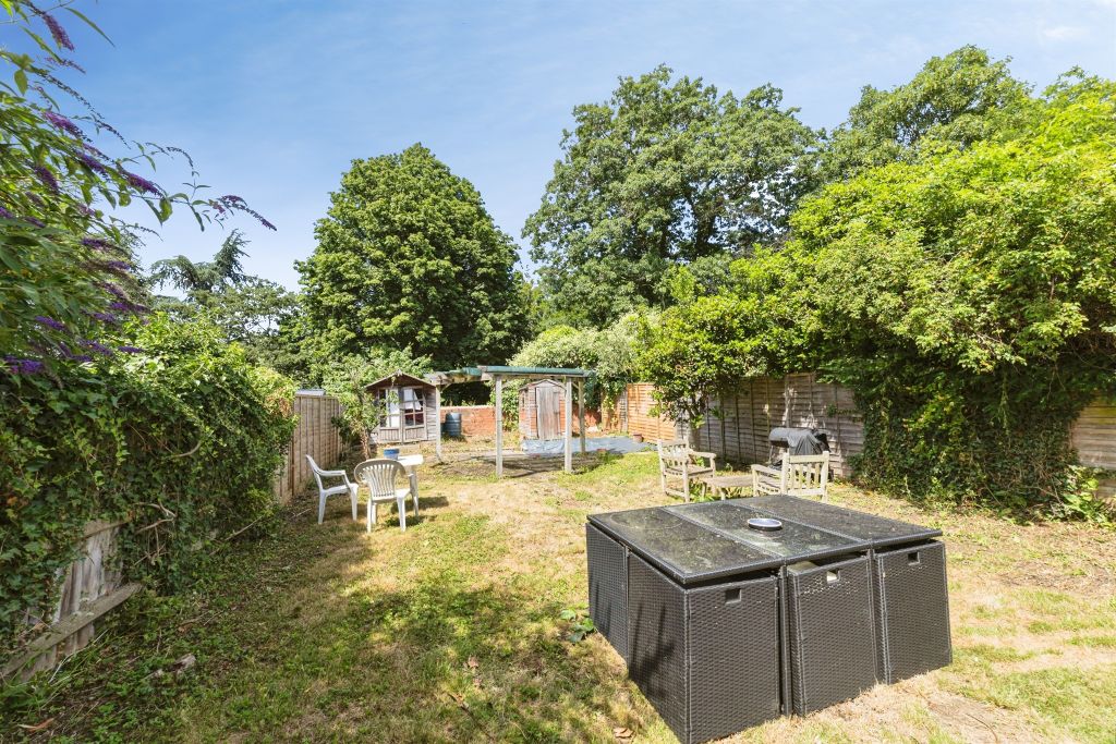 Property photo 2 of 11