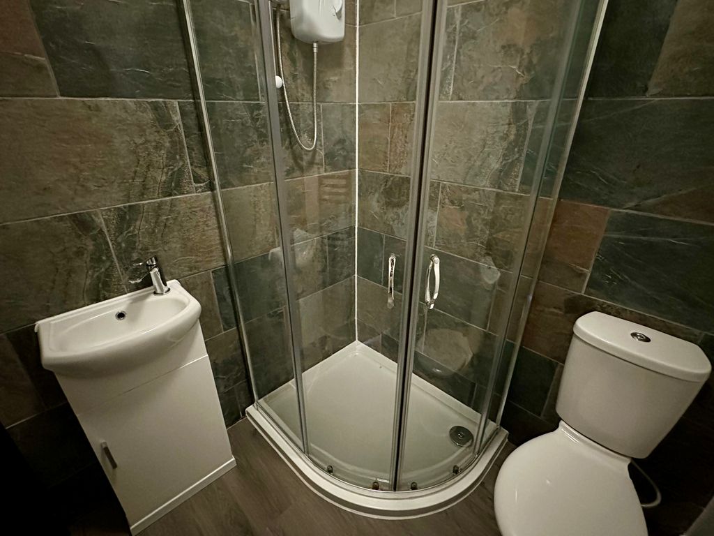 Property photo 3 of 5 Img_8068