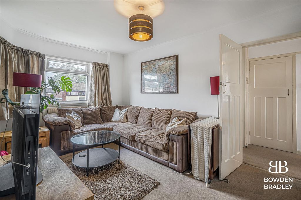 Property photo 3 of 11 A7_02254-Hdr.Jpg