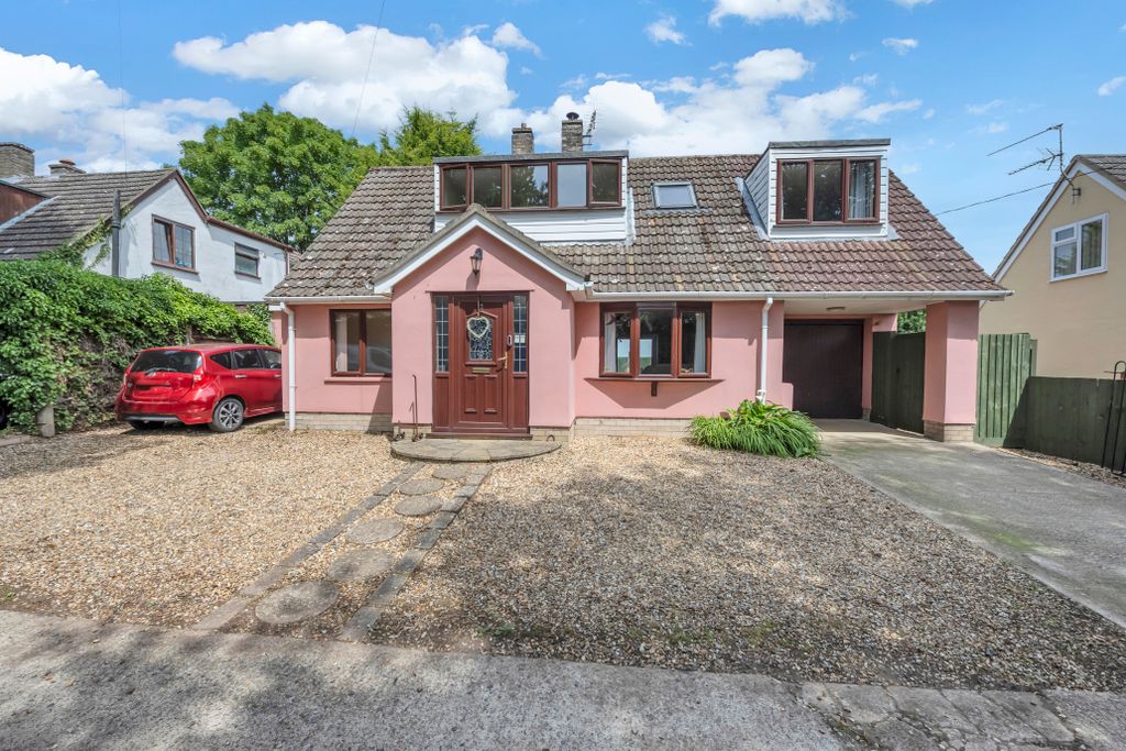 Property photo 1 of 27