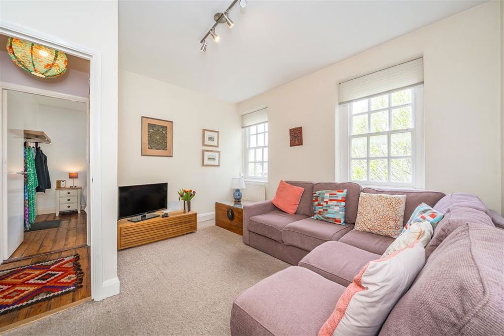 Property photo 2 of 5