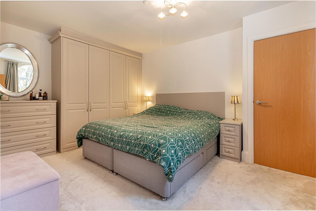 Additional image 18 of 2 bed flat for saleSt. Anns Road, Malvern WR14