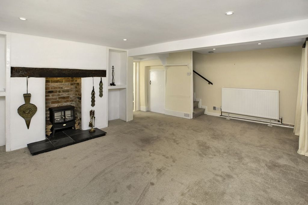 Property photo 3 of 16 Photo 17
