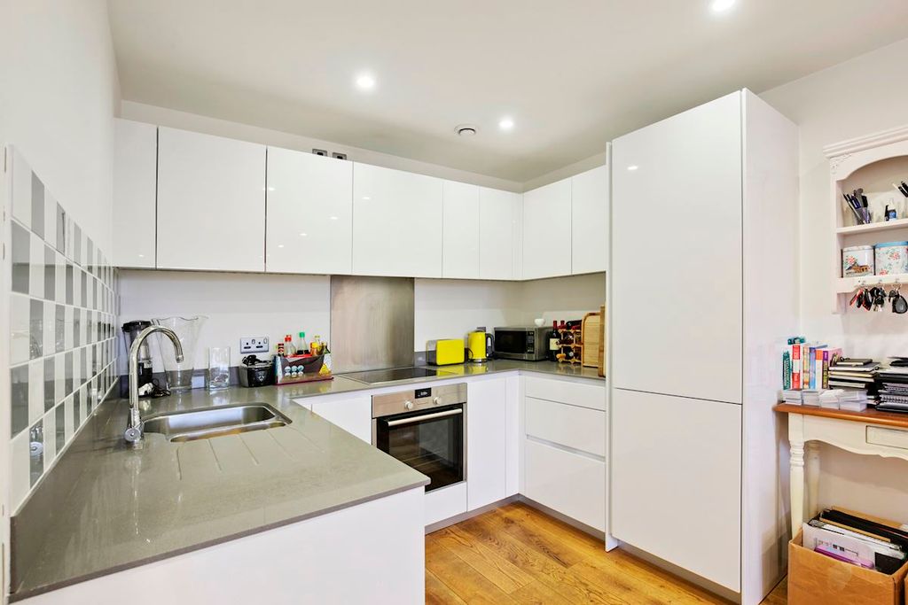 Property photo 3 of 7