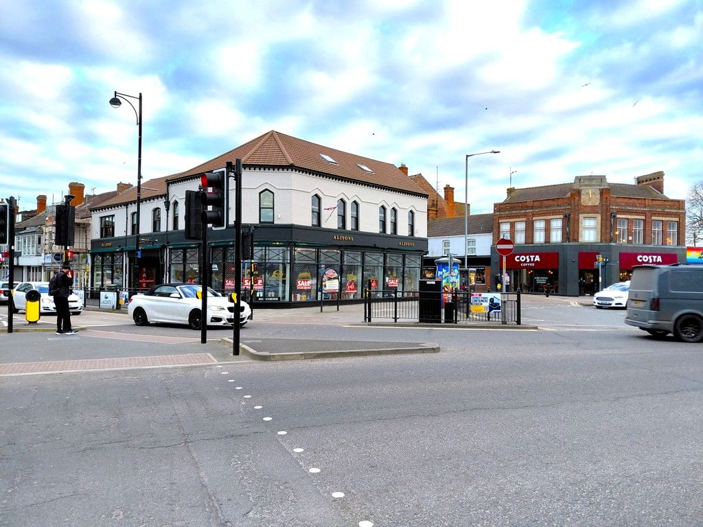 Property photo 1 of 10 Photo 1