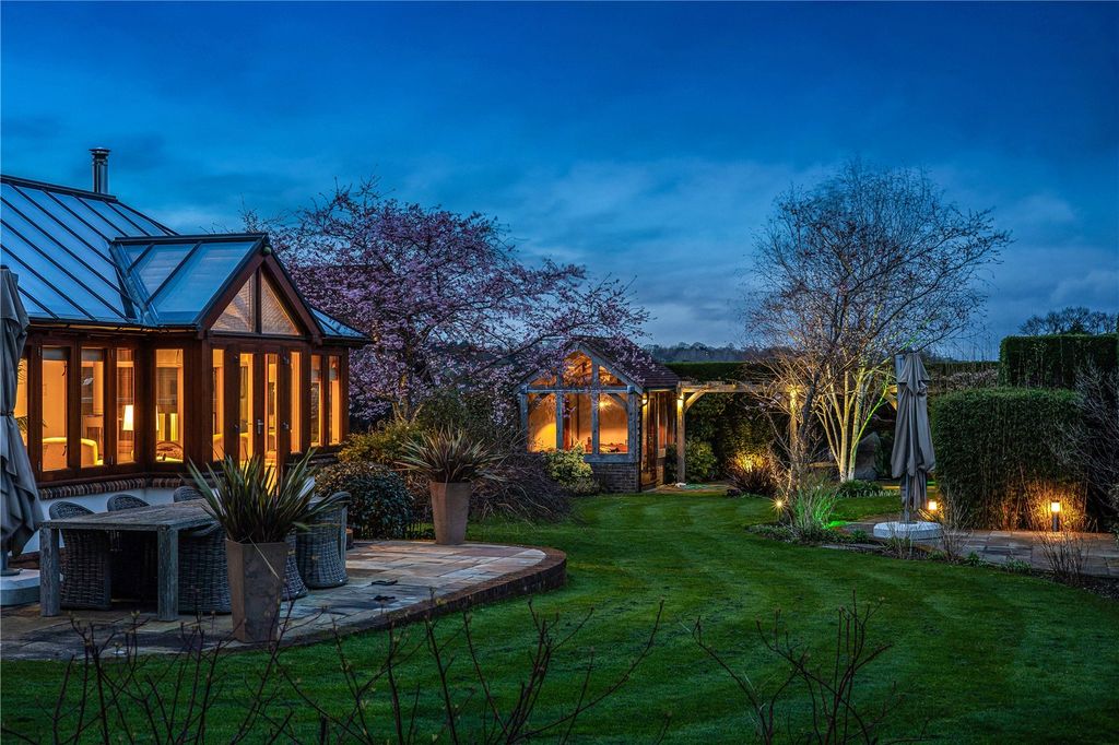 Property photo 3 of 27 Picture No. 41