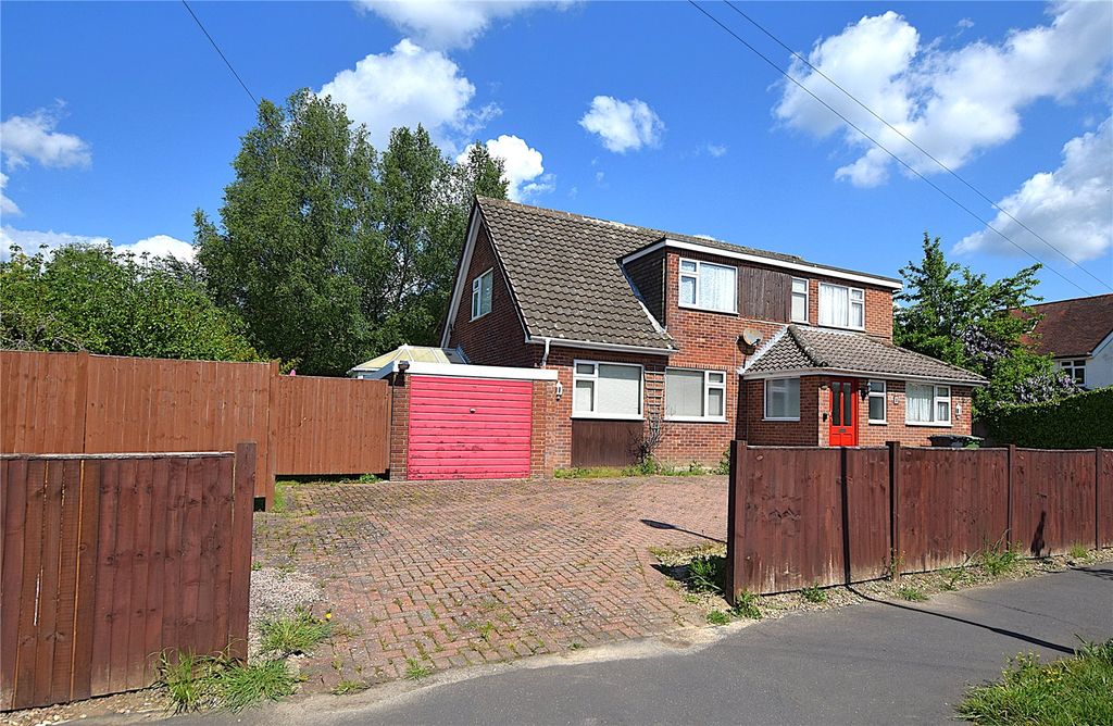 Property photo 1 of 17 Picture No. 24
