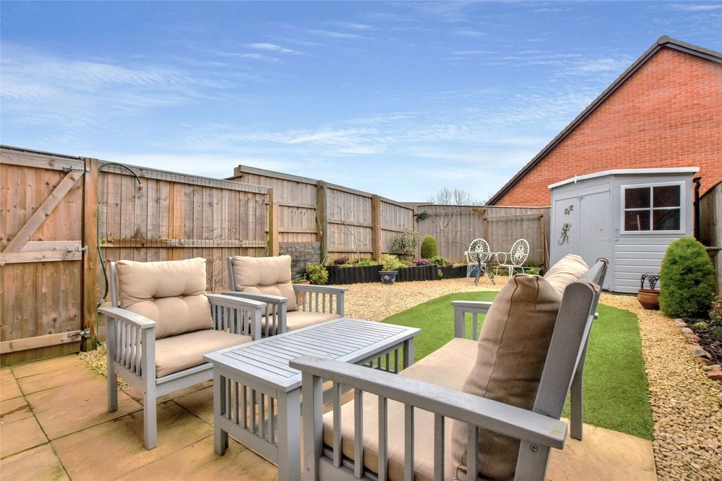 Property photo 3 of 18 3 - Rear Garden