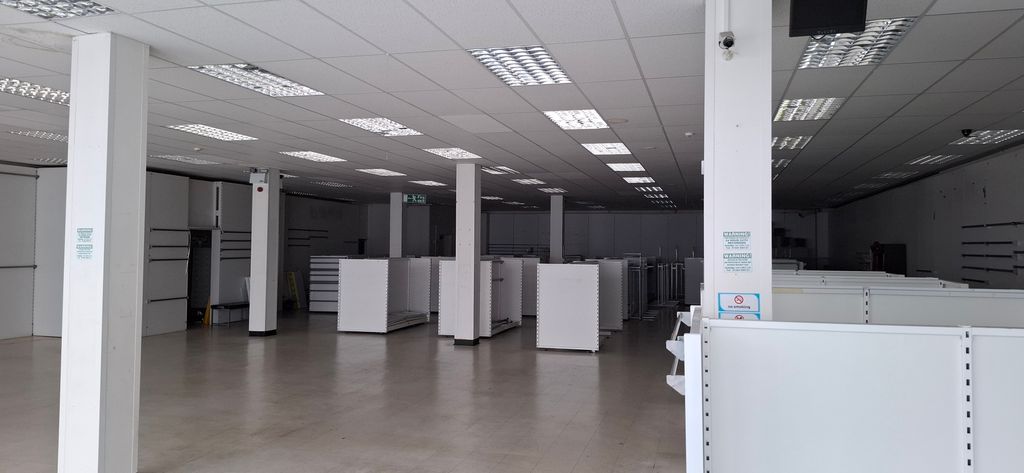 Property photo 3 of 6