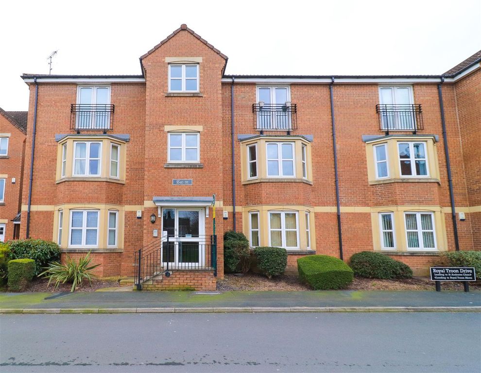 Property photo 1 of 11