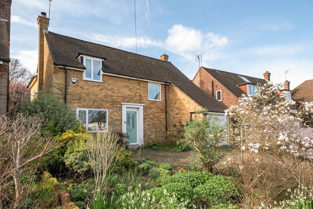 Property photo 1 of 30