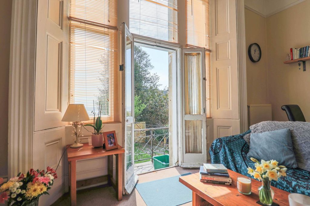 Additional image 4 of 2 bed flat for saleSouth Road, Weston-Super-Mare BS23