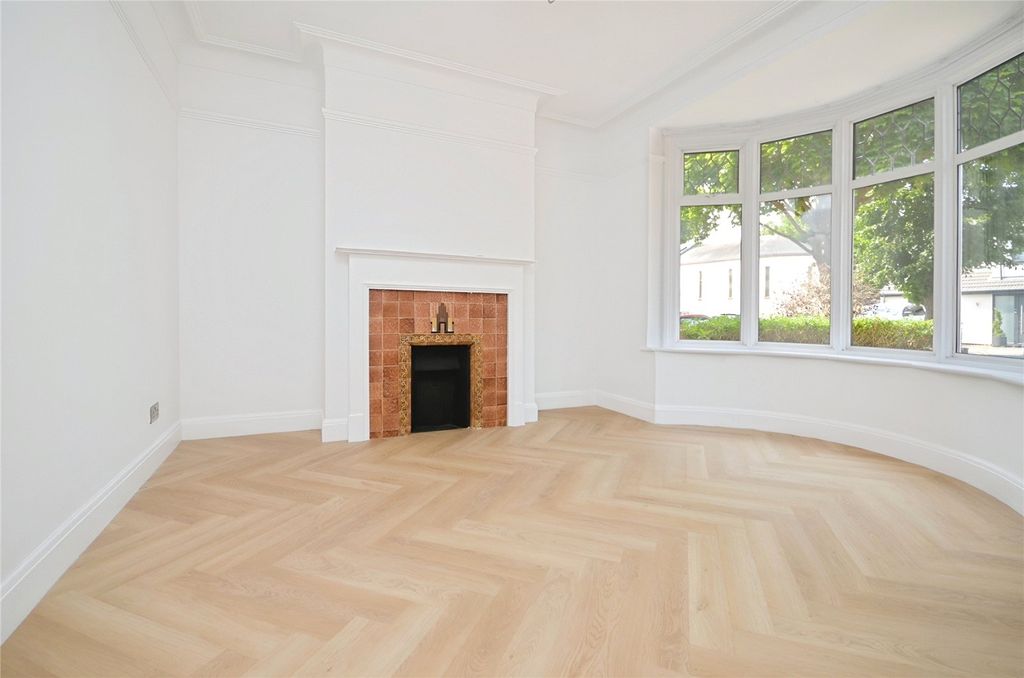 Property photo 2 of 11 Picture No. 07