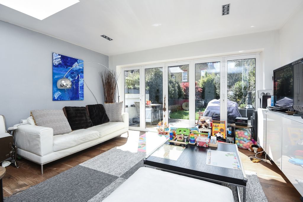 Property photo 3 of 5 277189 (1)c