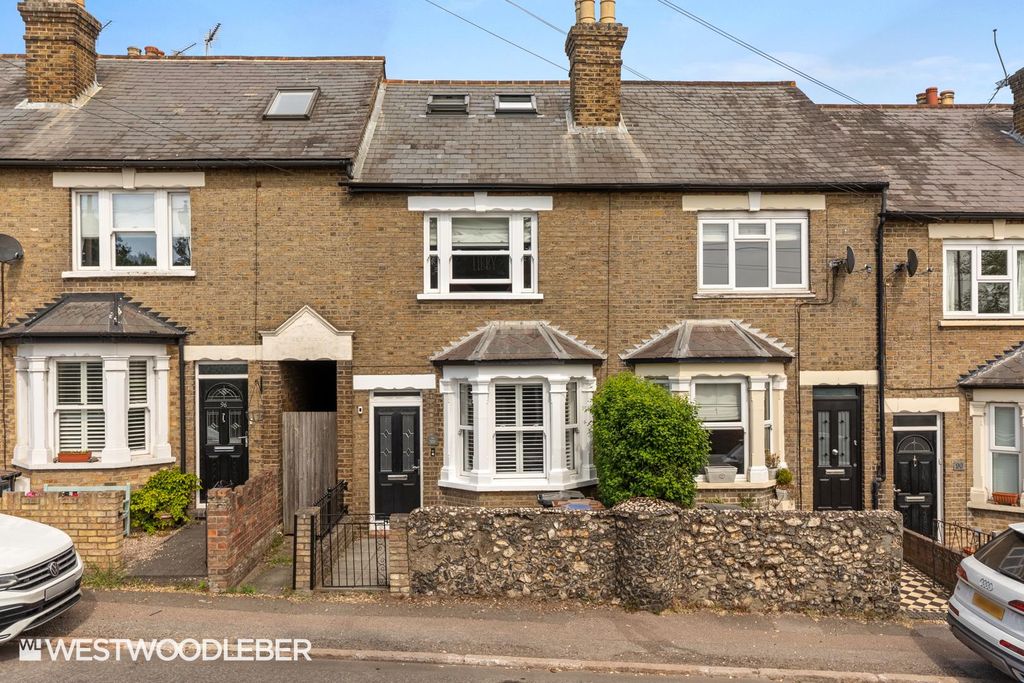 Property photo 1 of 25 Wattonroad_24.Jpg