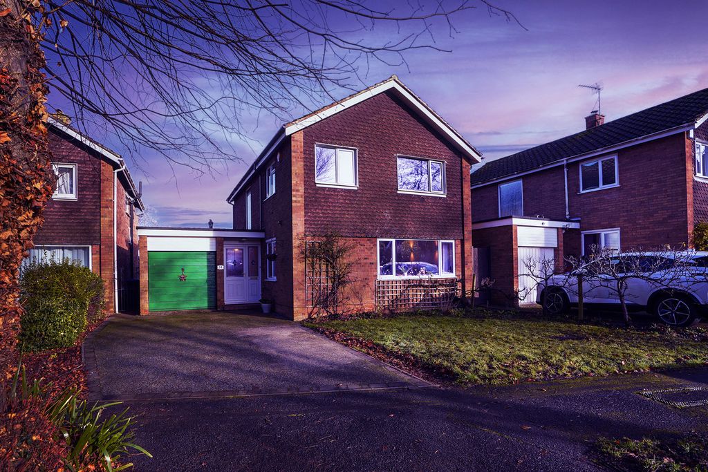 Property photo 1 of 25