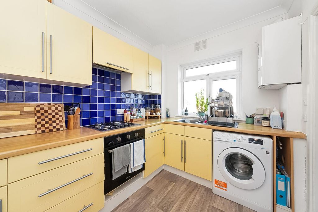 Property photo 2 of 5 Img_1480-4-1500x1000.Jpg