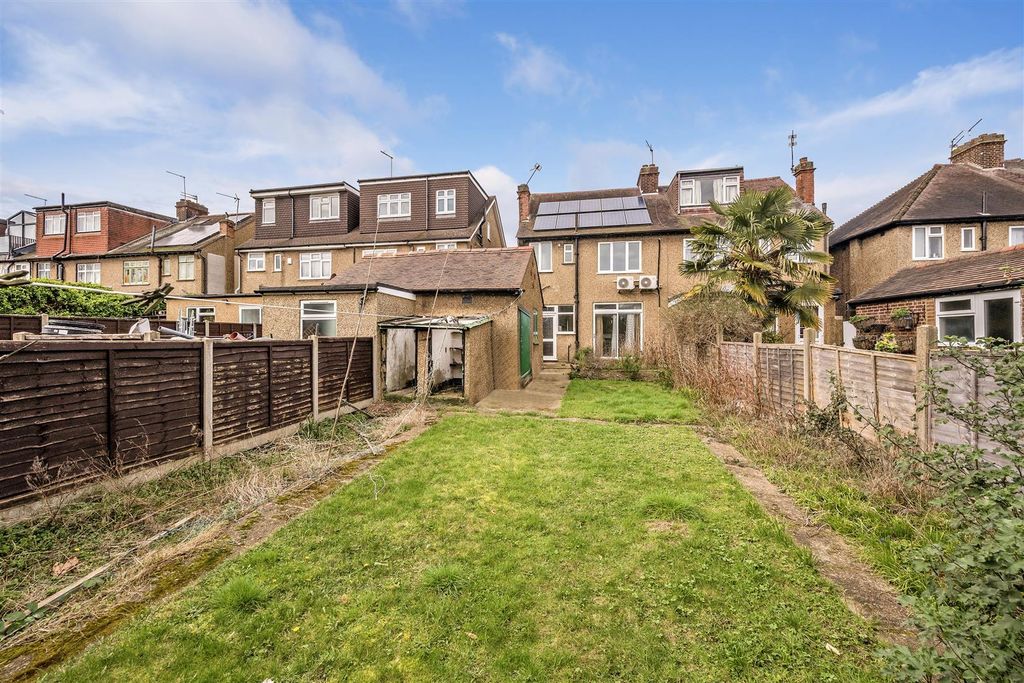 Property photo 3 of 12 54141 Hi Res (3).Jpg