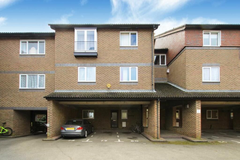 Property photo 1 of 1