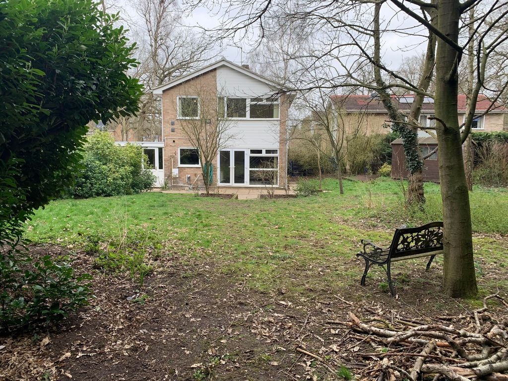 Property photo 3 of 9 View