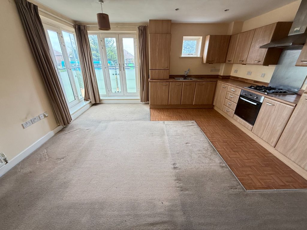 Property photo 2 of 9 5334353