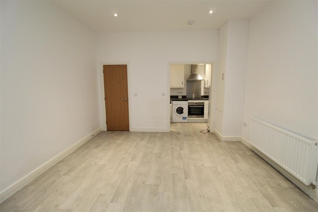 Property photo 1 of 9 Img_5051.Jpg