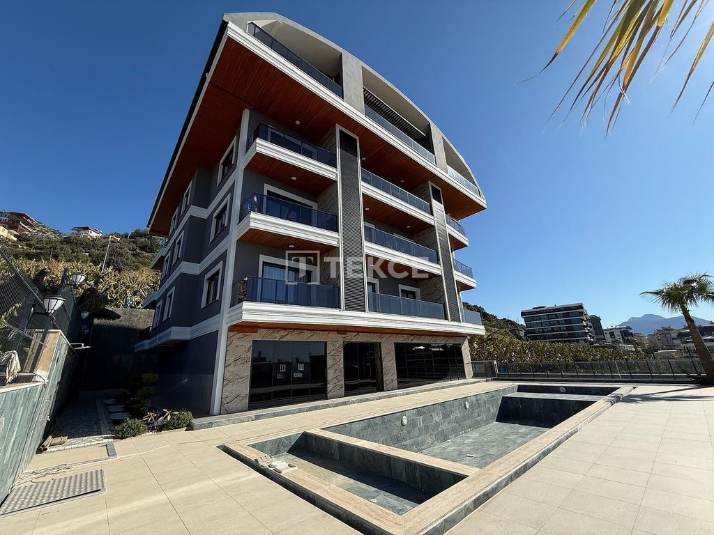 Property photo 1 of 45