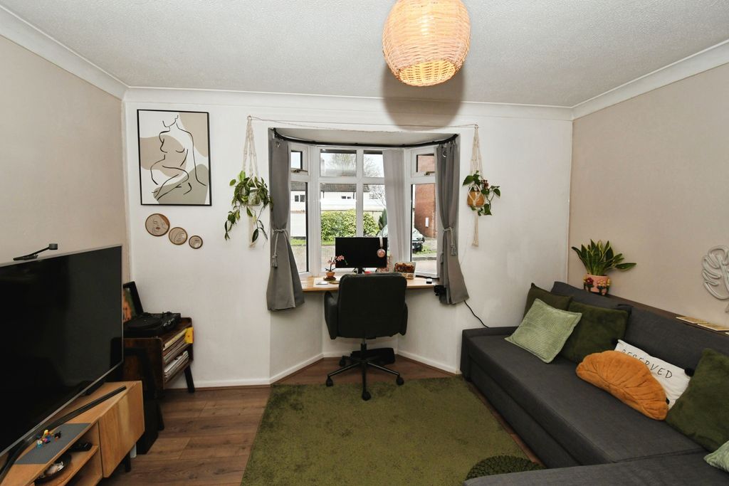 Property photo 3 of 15