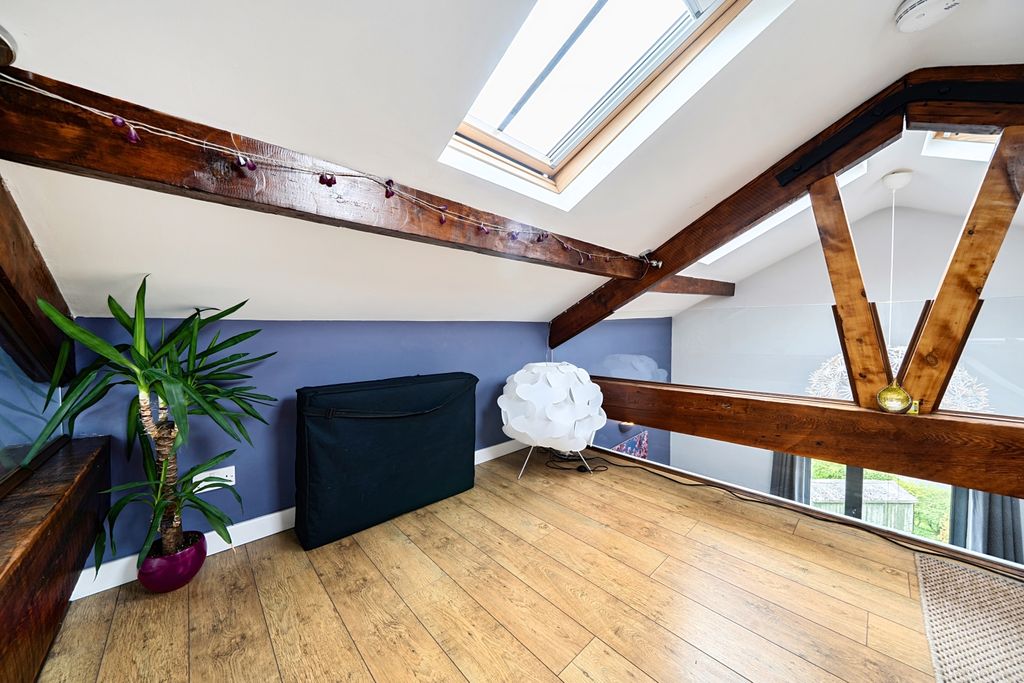 Additional image 7 of 1 bed flat for salePecket Well Old Co Op, 21 Keighley Road, Pecket Well, Hebden Bridge, West Yorkshire HX7