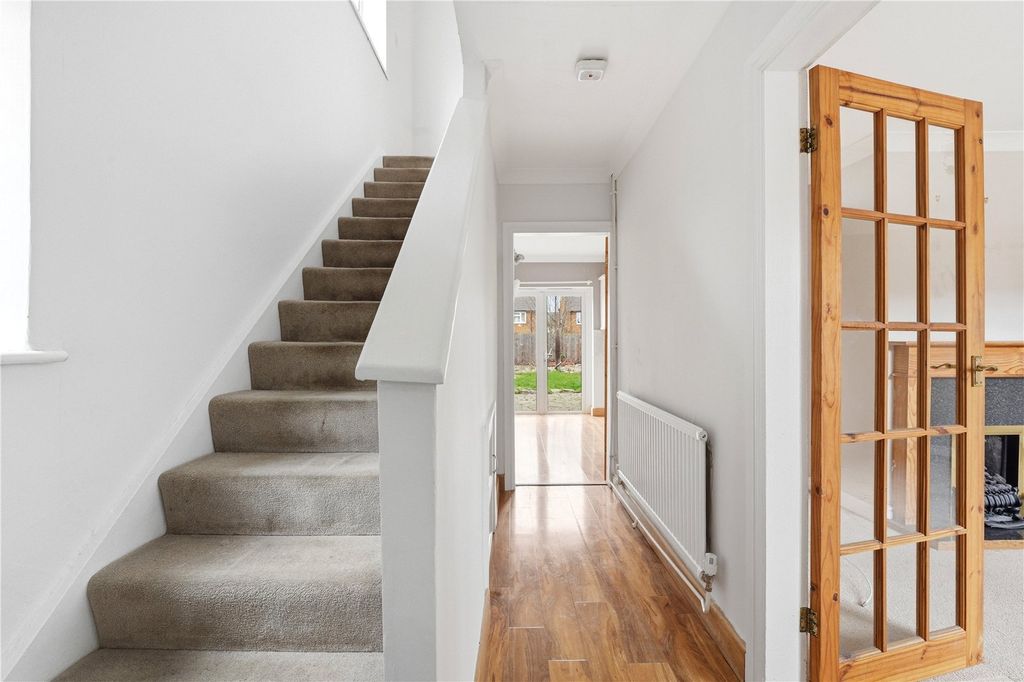 Property photo 2 of 15 Picture No. 26