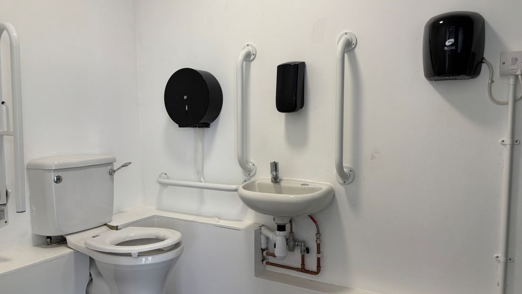 Studio to rentFlat 1, Phoenix Place, Bristol, Gloucestershire, Gb BS16 photo 5