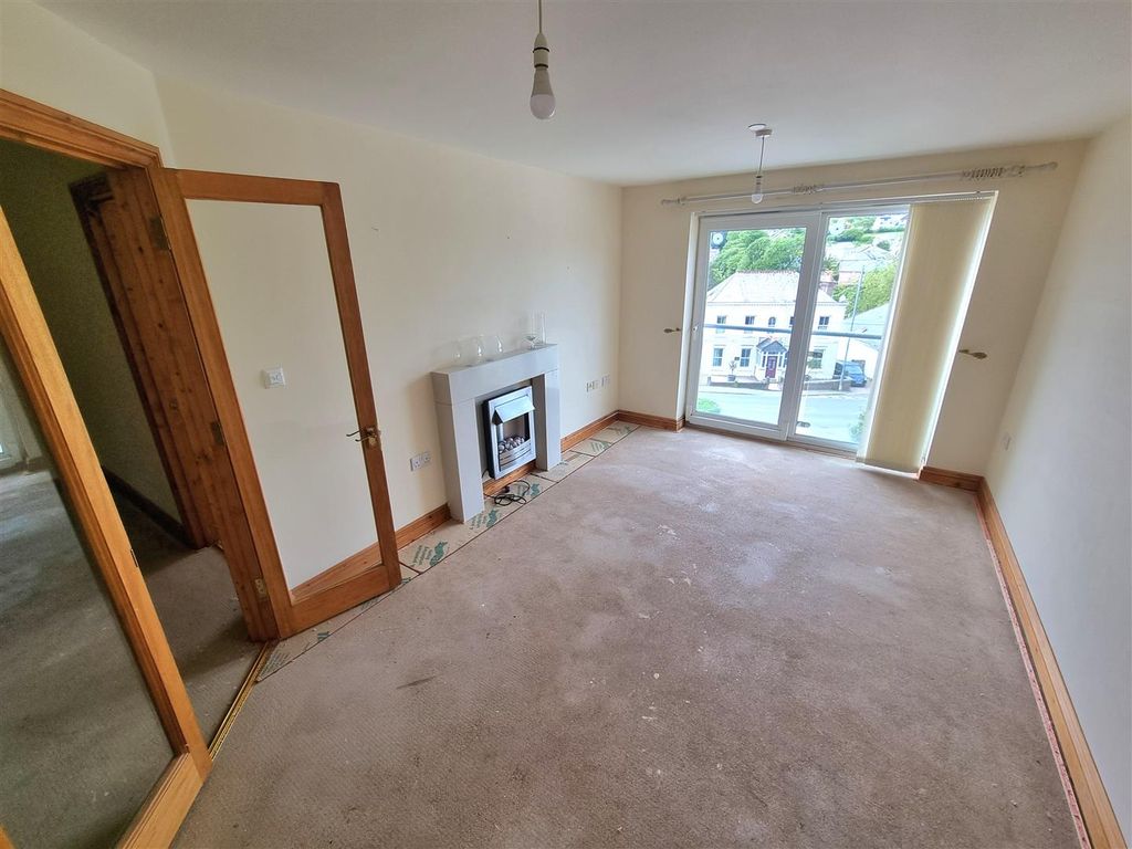 Property photo 2 of 11 Sitting Room 1.Jpg
