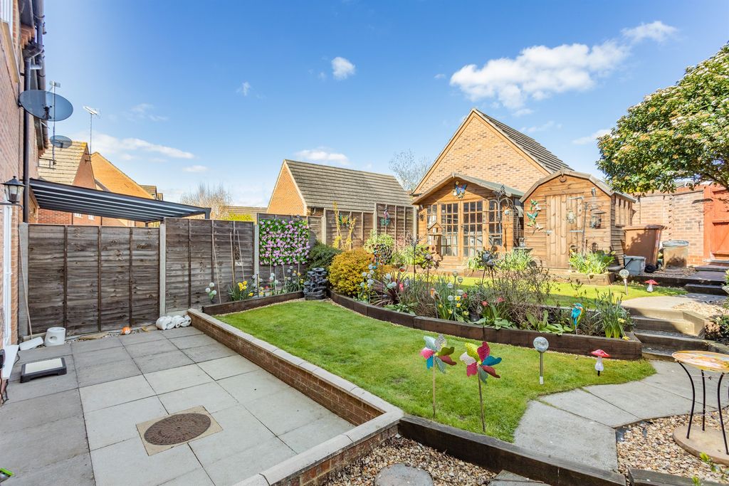 Property photo 2 of 15