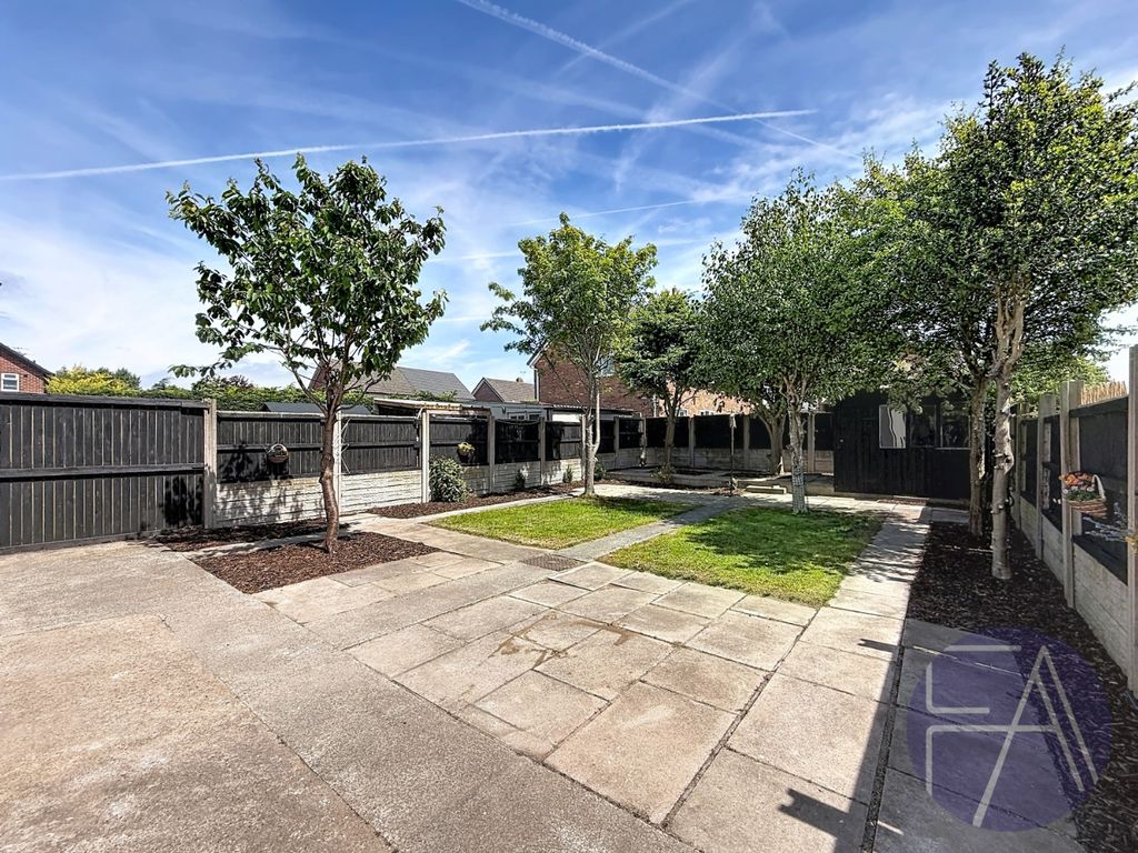 Property photo 2 of 6 5176911