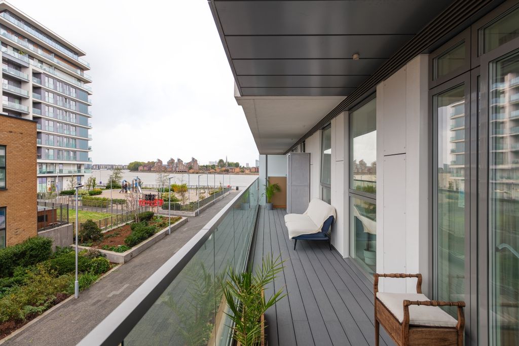 Property photo 2 of 16 094A6395