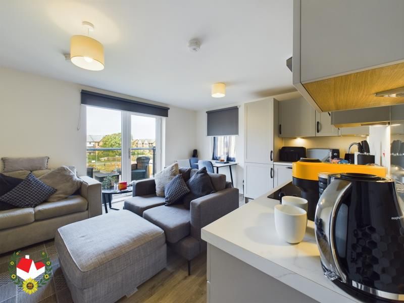 Property photo 1 of 9