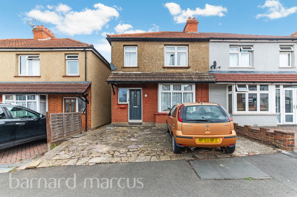 Property photo 1 of 11