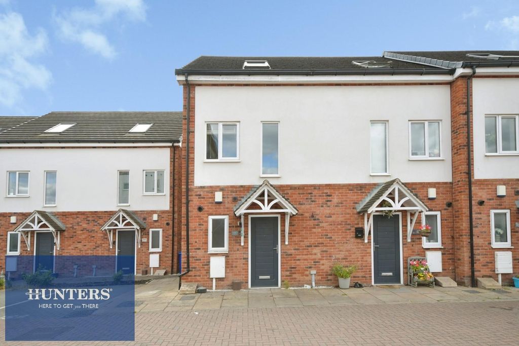 Property photo 1 of 16 Front.Jpg